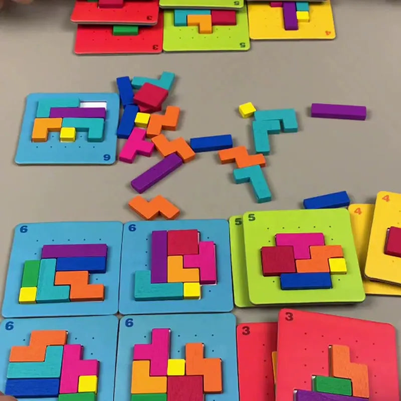 BrainyBlocks™ – Kinder-Puzzlespiel für kluge Köpfe und kreative Ideen