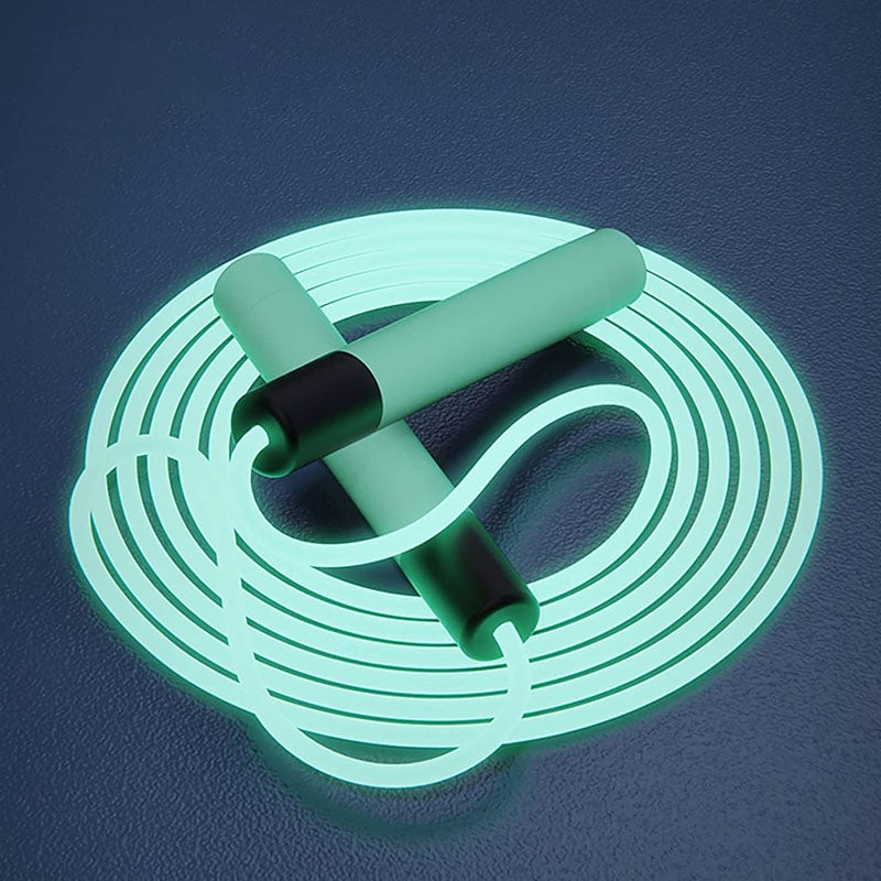 GlowRope™ – LED-beleuchtetes Springseil für ein Training mit Stil