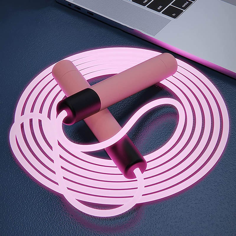 GlowRope™ – LED-beleuchtetes Springseil für ein Training mit Stil